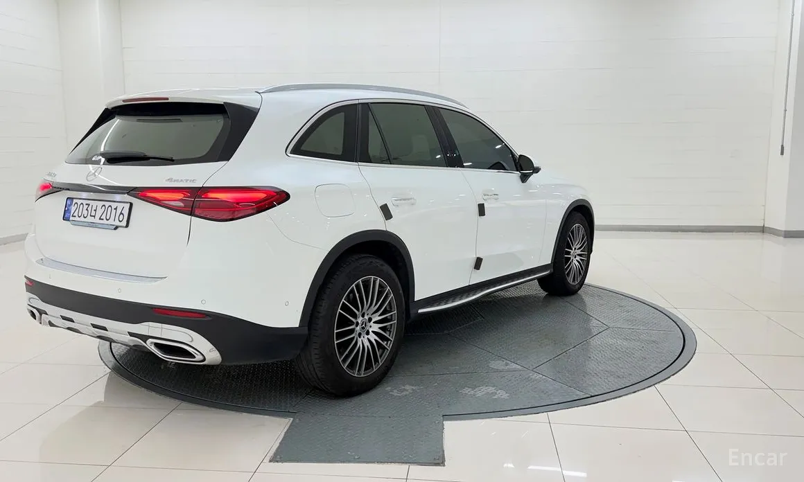 Фото 5 - Mercedes-Benz GLC-Class