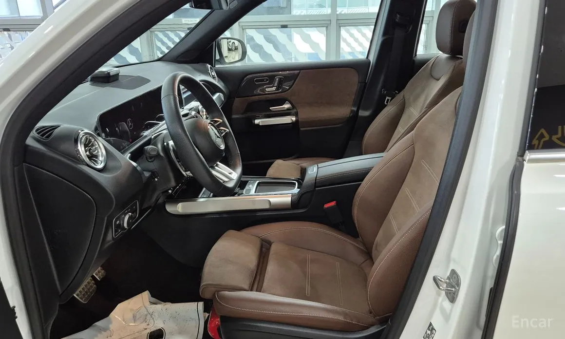 Mercedes-Benz GLB-Class 2020 AMG GLB35 4MATIC