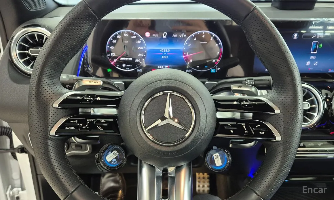 Mercedes-Benz GLB-Class 2020 AMG GLB35 4MATIC