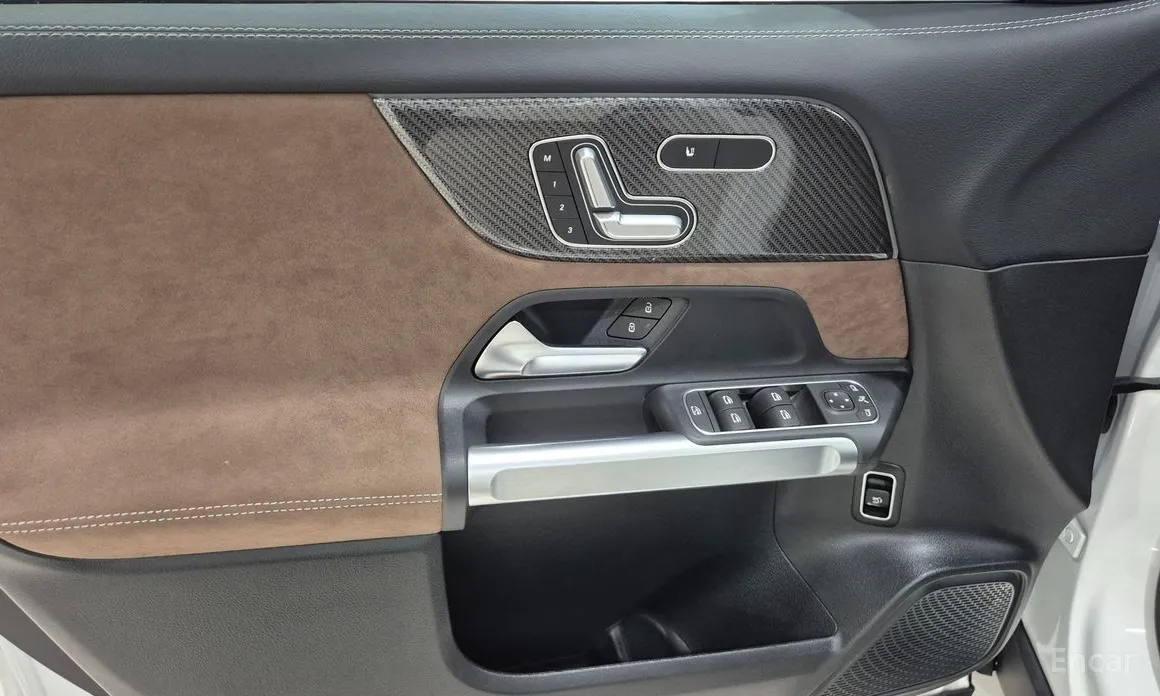 Mercedes-Benz GLB-Class 2020 AMG GLB35 4MATIC