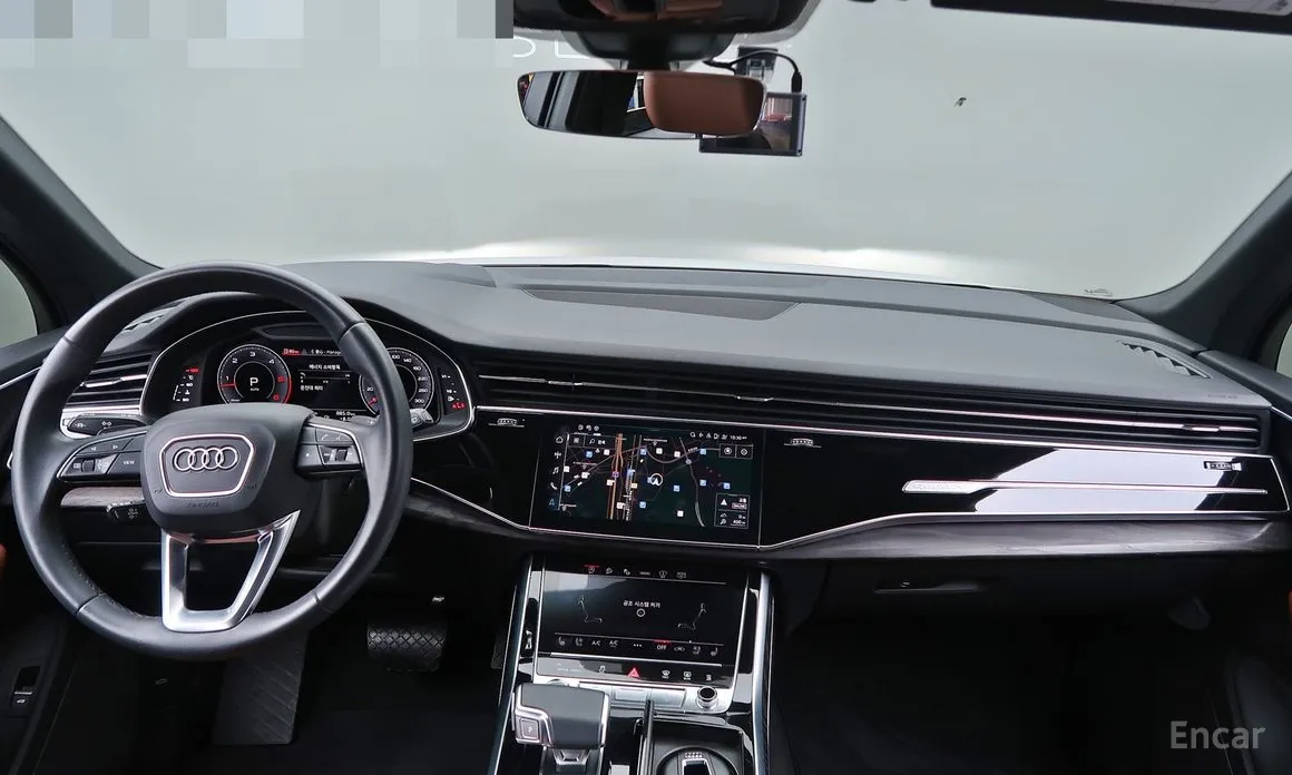 Фото 7 - Audi Q7