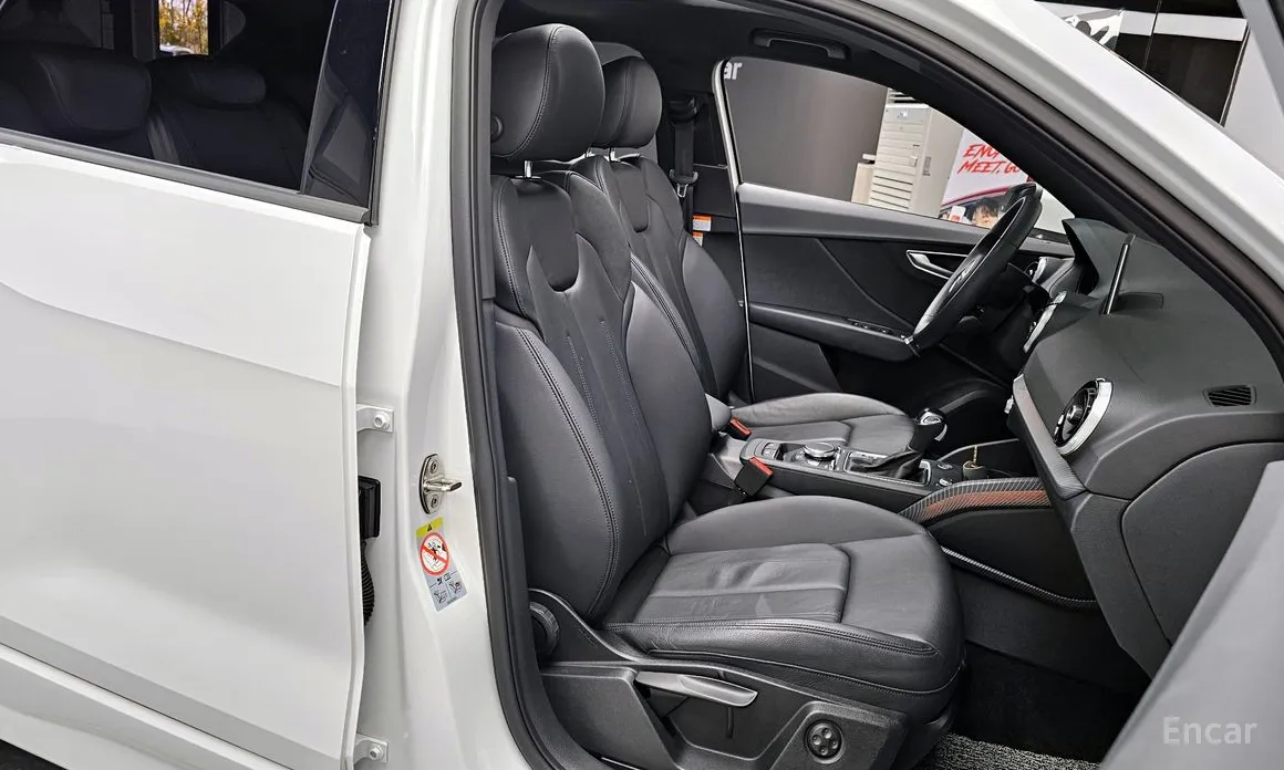 Audi Q2 2017 35 TDI Premium