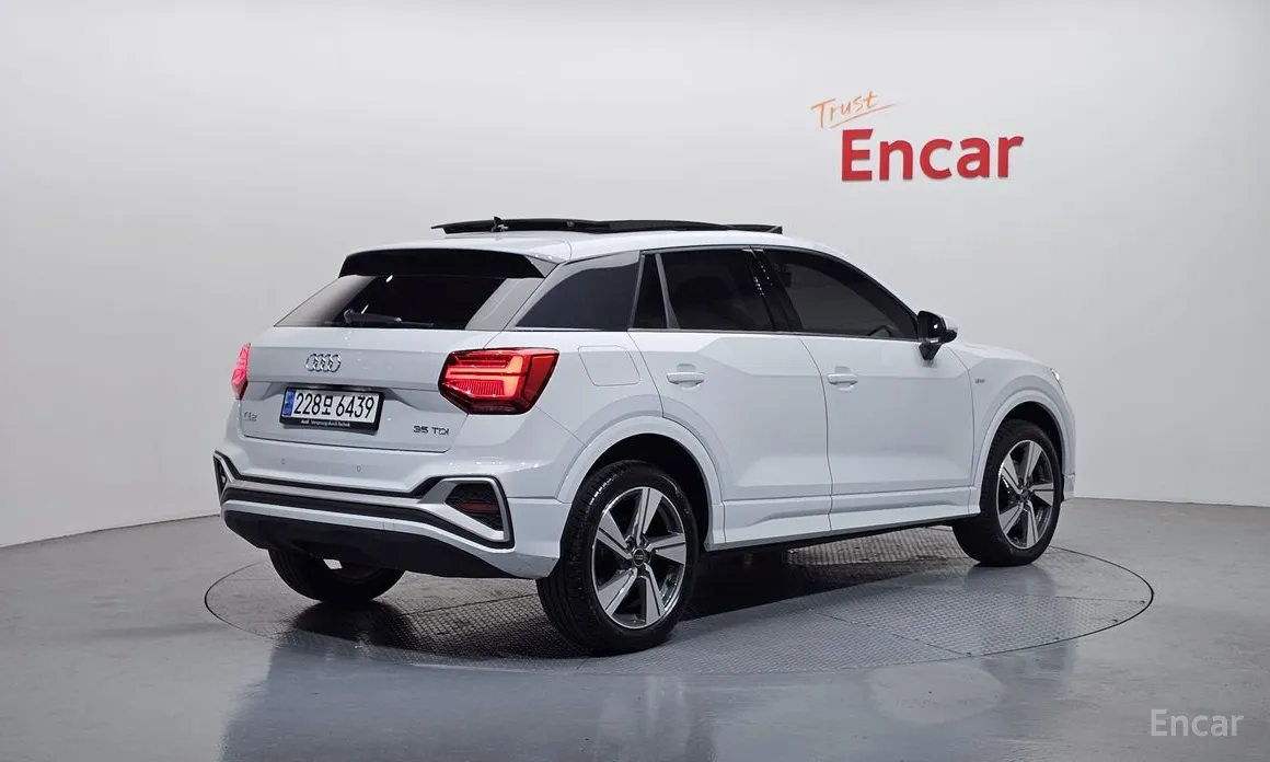 Audi Q2 2017 35 TDI Premium