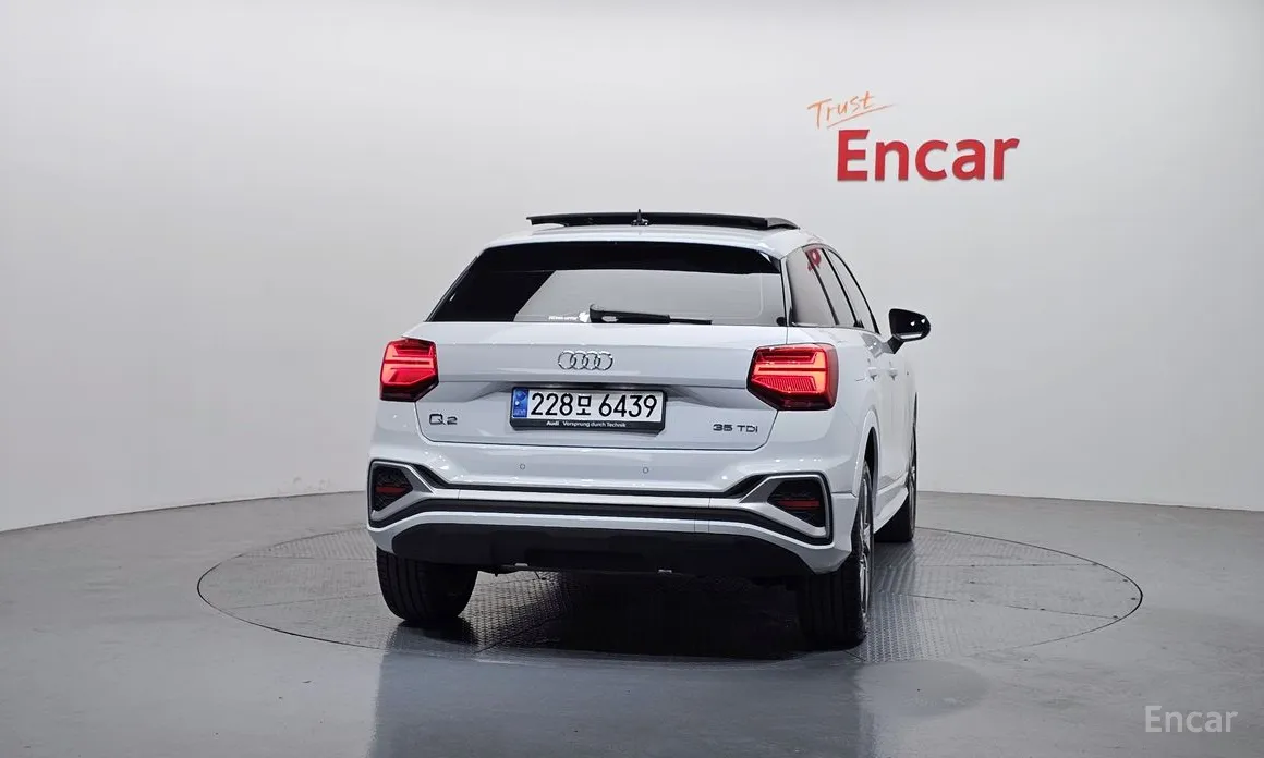 Audi Q2 2017 35 TDI Premium