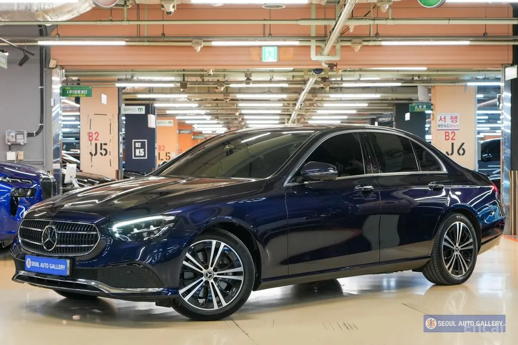 Фото 1 - Mercedes-Benz E-Class