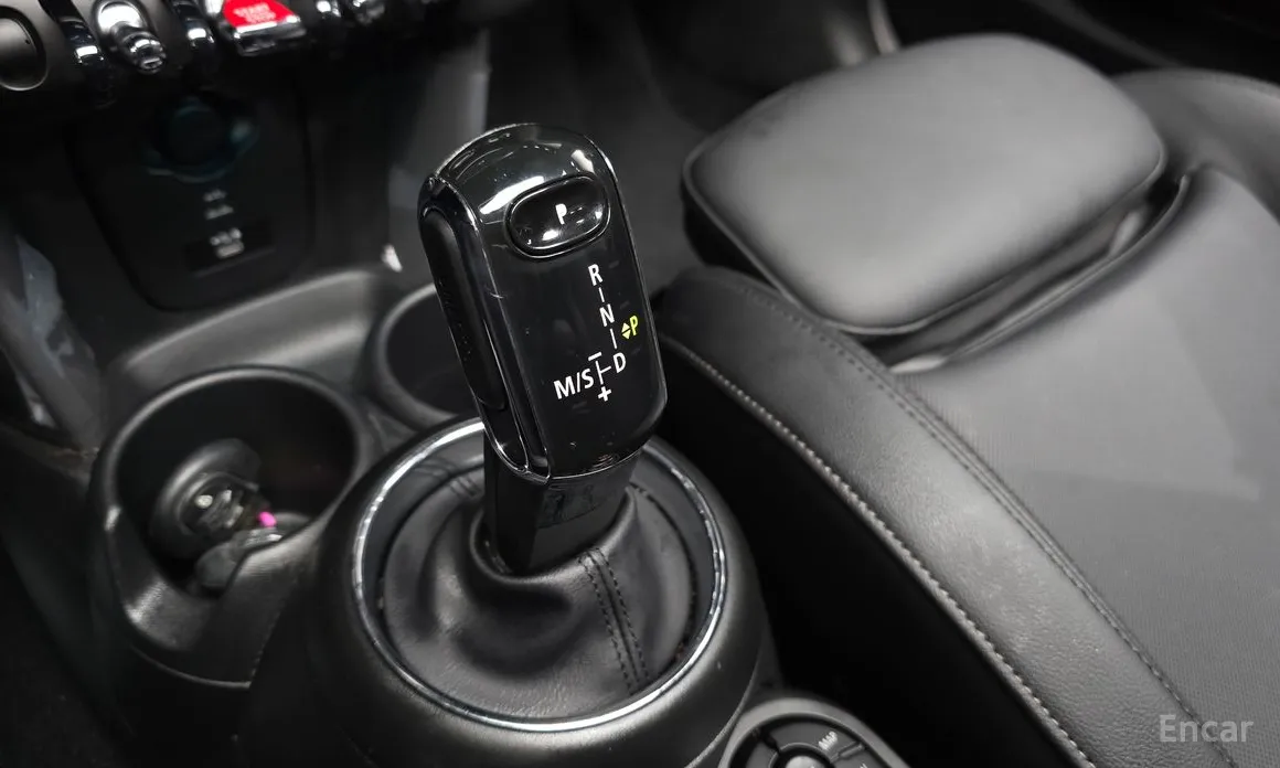 Фото 9 - Mini Cooper