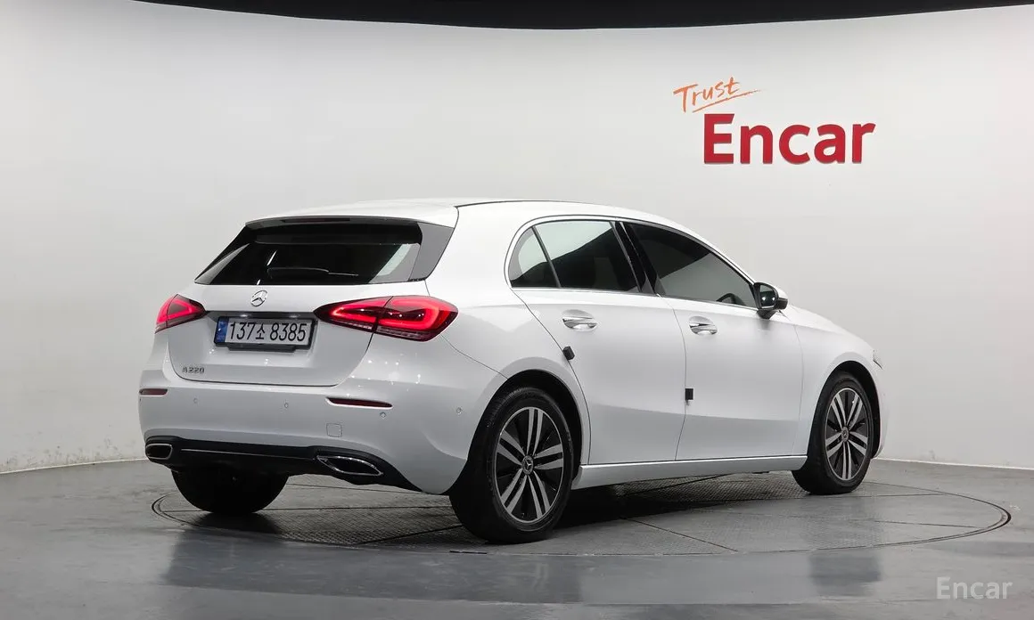 Фото 2 - Mercedes-Benz A-Class