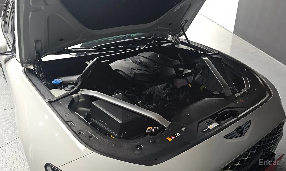 Genesis G70 2020 Gasoline 2.5T 4WD