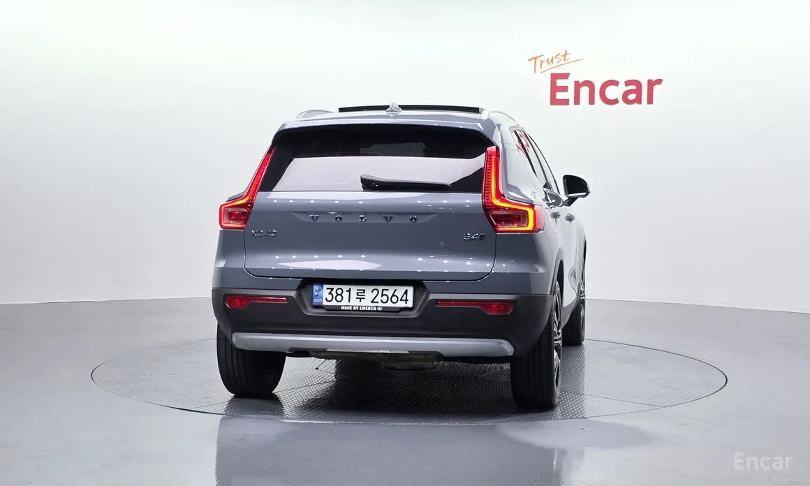 2018 Volvo XC40