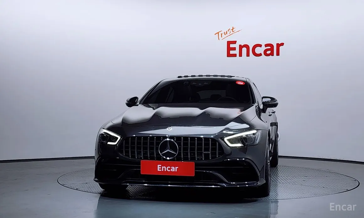 Фото 3 - Mercedes-Benz AMG GT