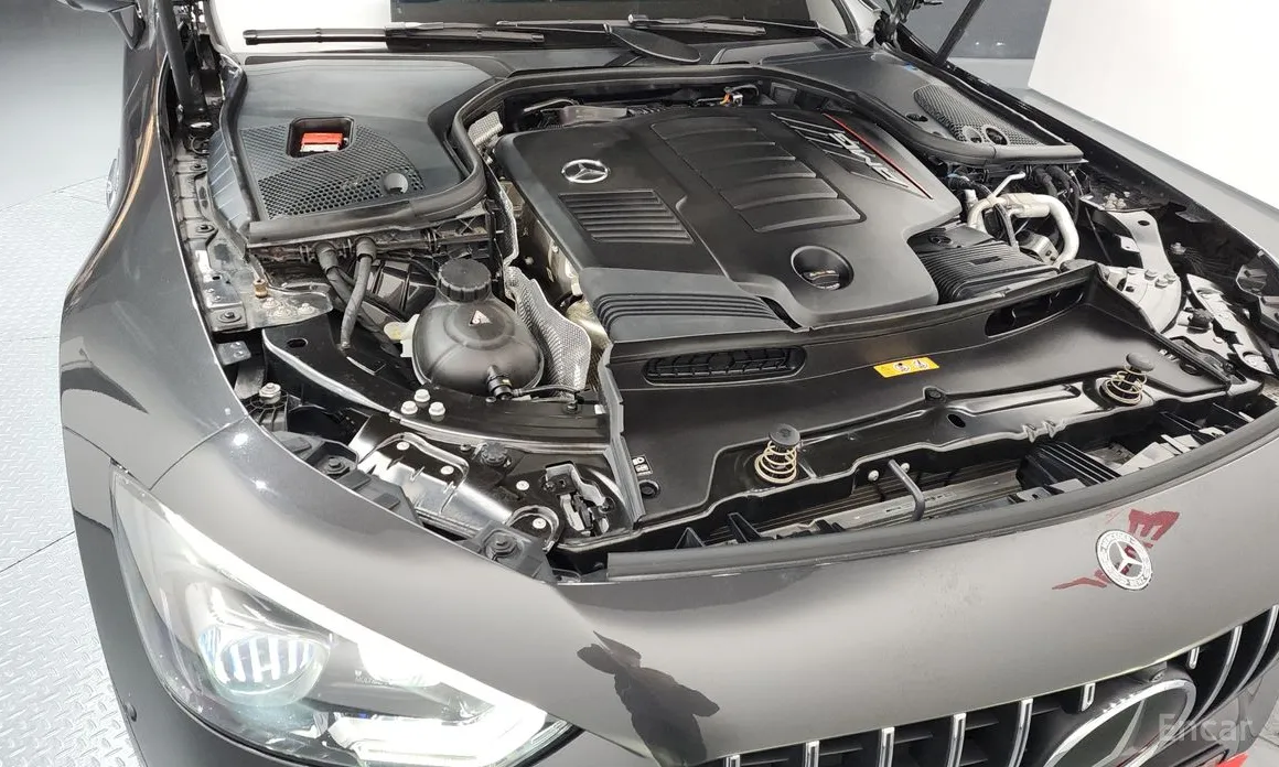 Фото 6 - Mercedes-Benz AMG GT