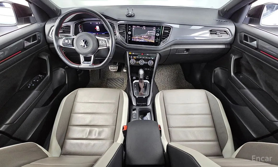 Фото 7 - Volkswagen T-Roc