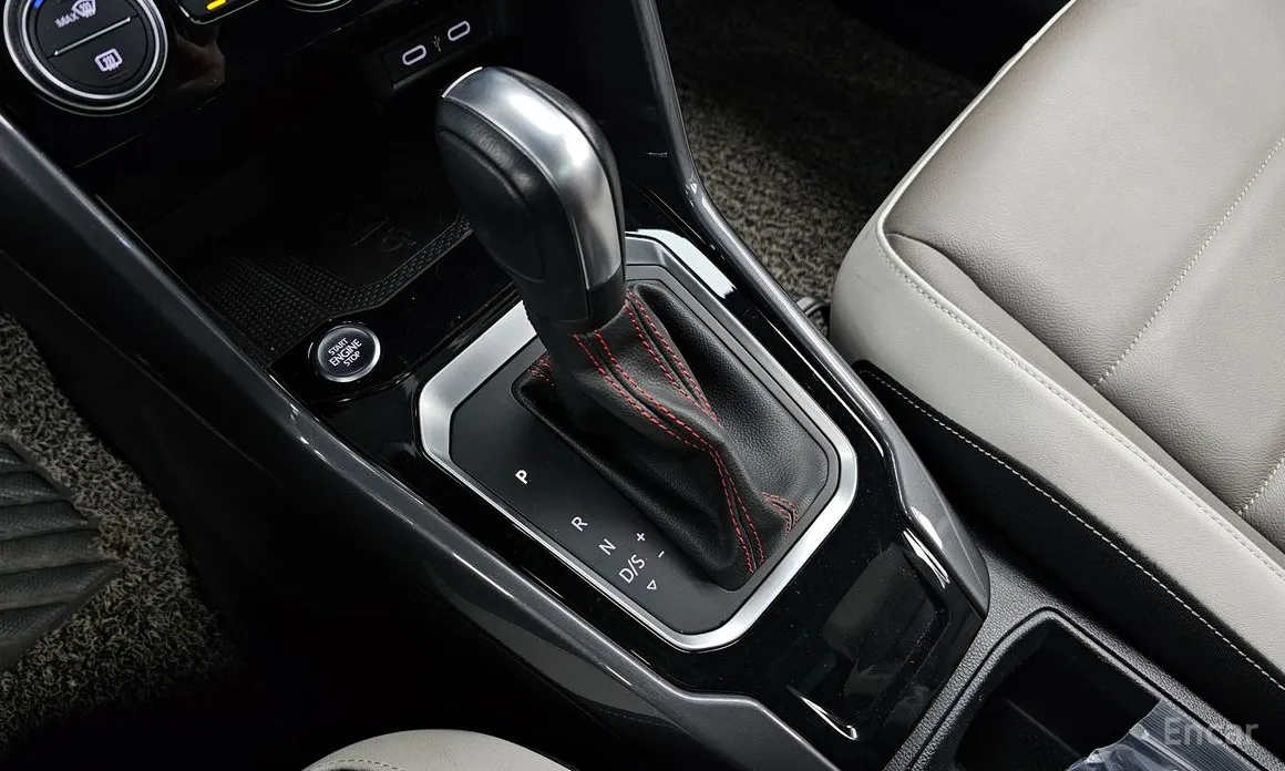 Фото 9 - Volkswagen T-Roc