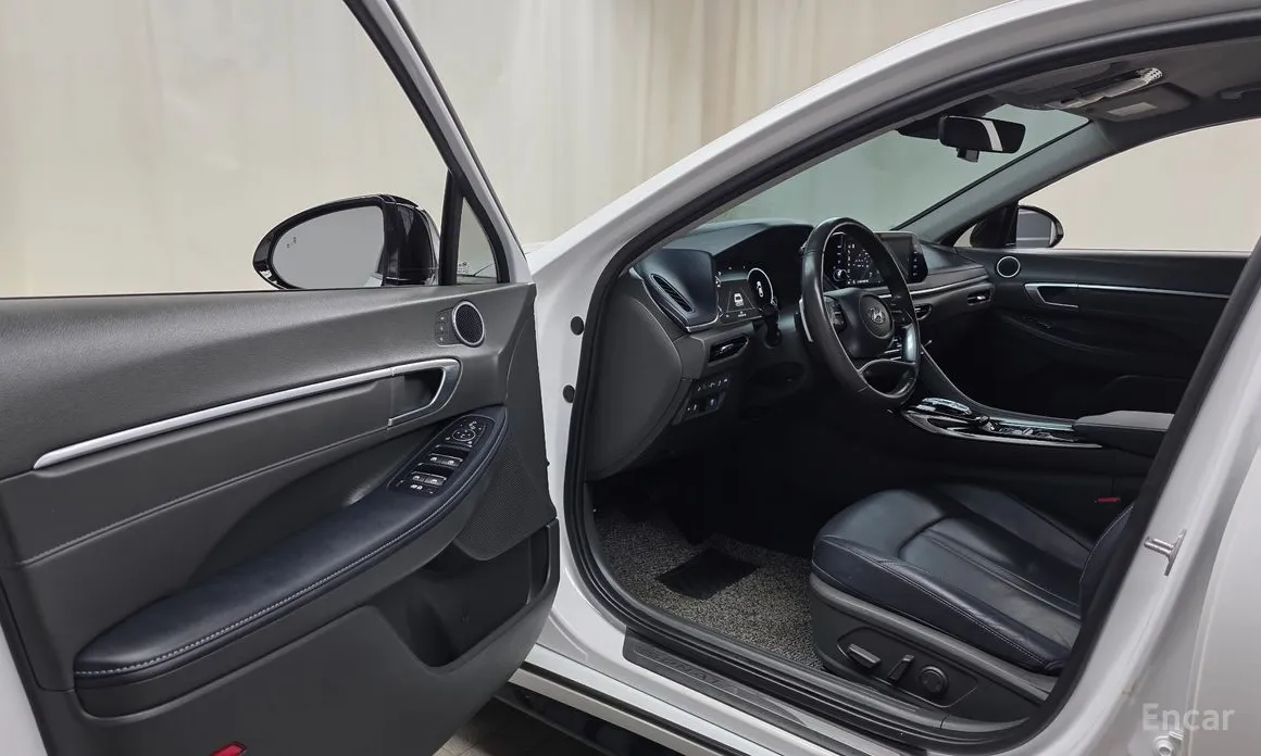 Zdjęcie 10 - Hyundai Sonata