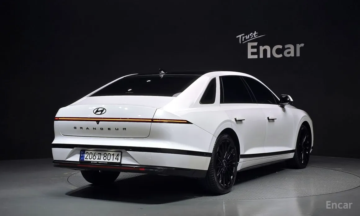 Zdjęcie 2 - Hyundai Grandeur