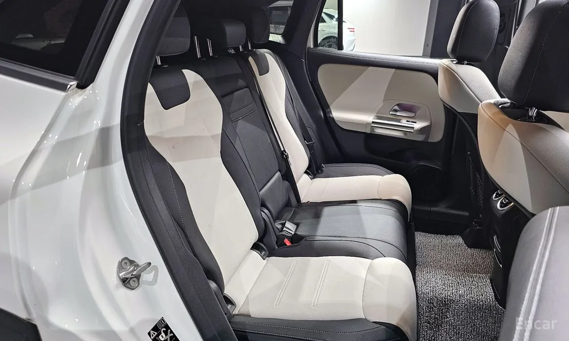 Mercedes-Benz GLA-Class 2020 GLA250 4MATIC
