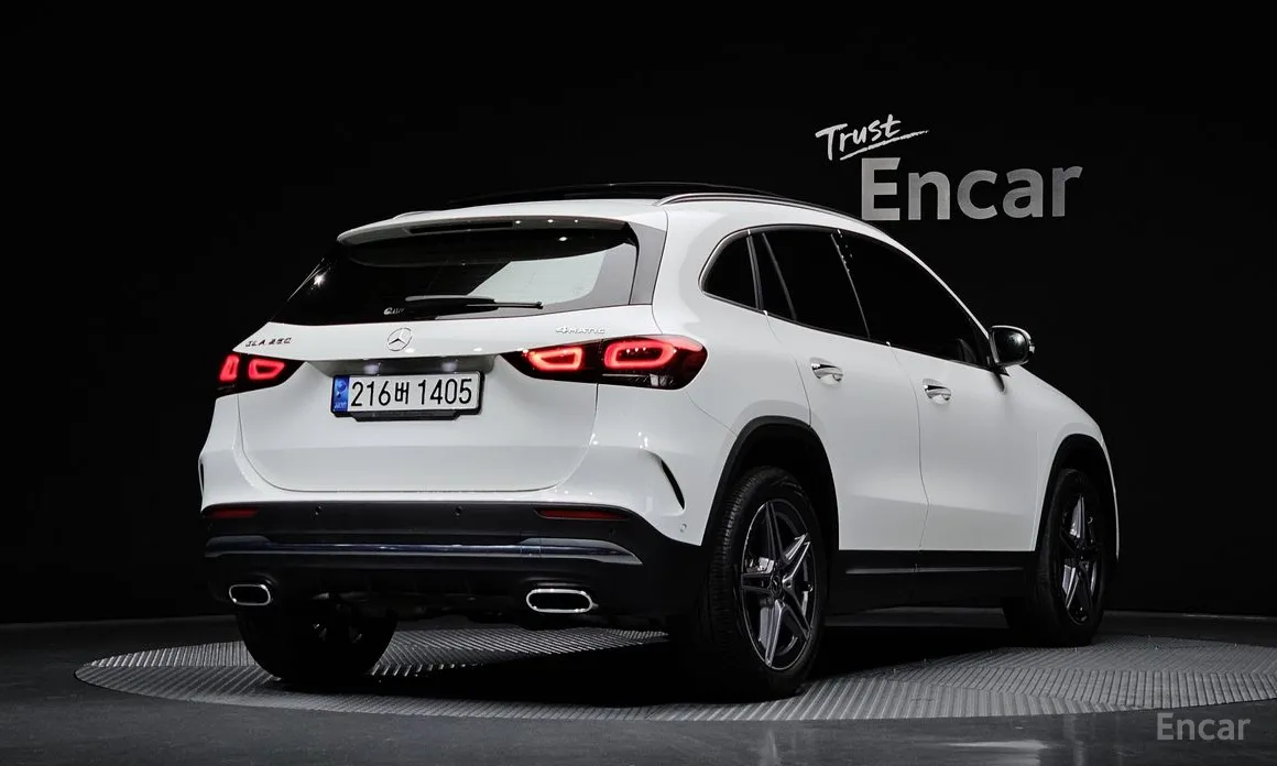 Mercedes-Benz GLA-Class 2020 GLA250 4MATIC