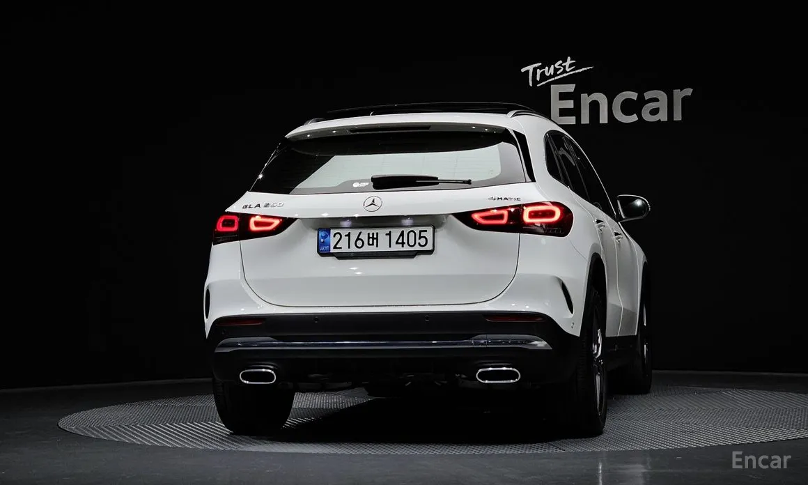 Mercedes-Benz GLA-Class 2020 GLA250 4MATIC