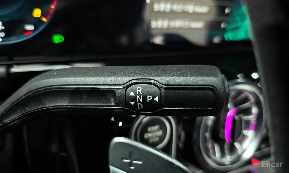 Mercedes-Benz GLA-Class 2020 GLA250 4MATIC