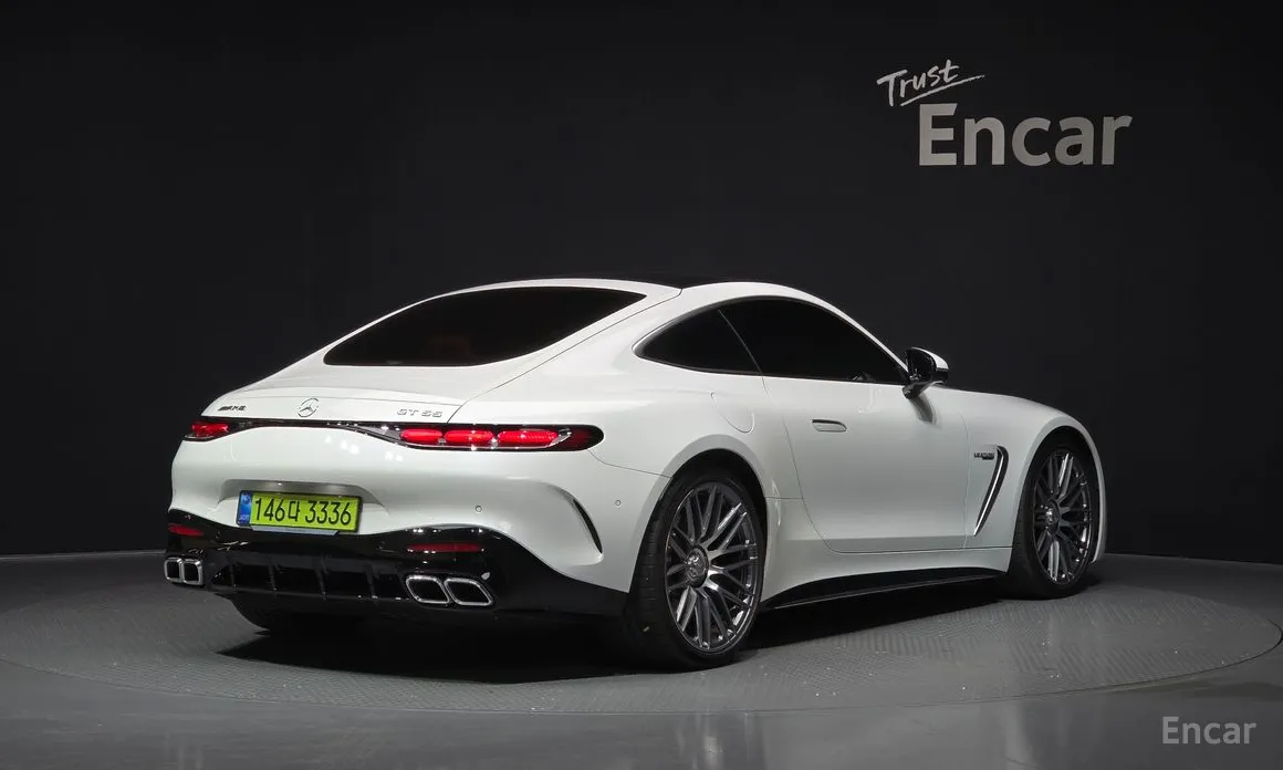 2025 Mercedes-Benz AMG GT