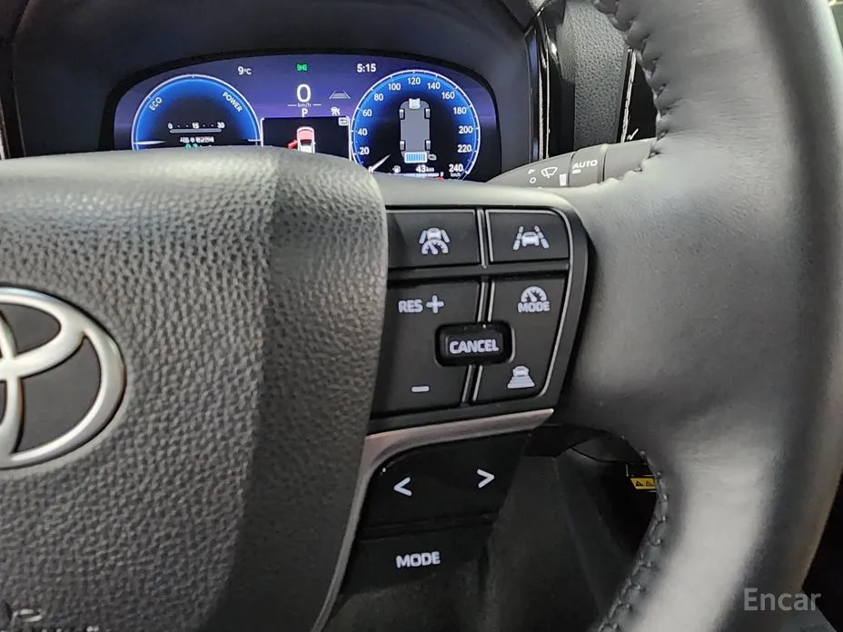 Toyota Camry 2024 2.5 XLE Hybrid