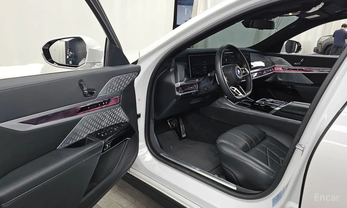 BMW i7 2022 xDrive 60 M sport
