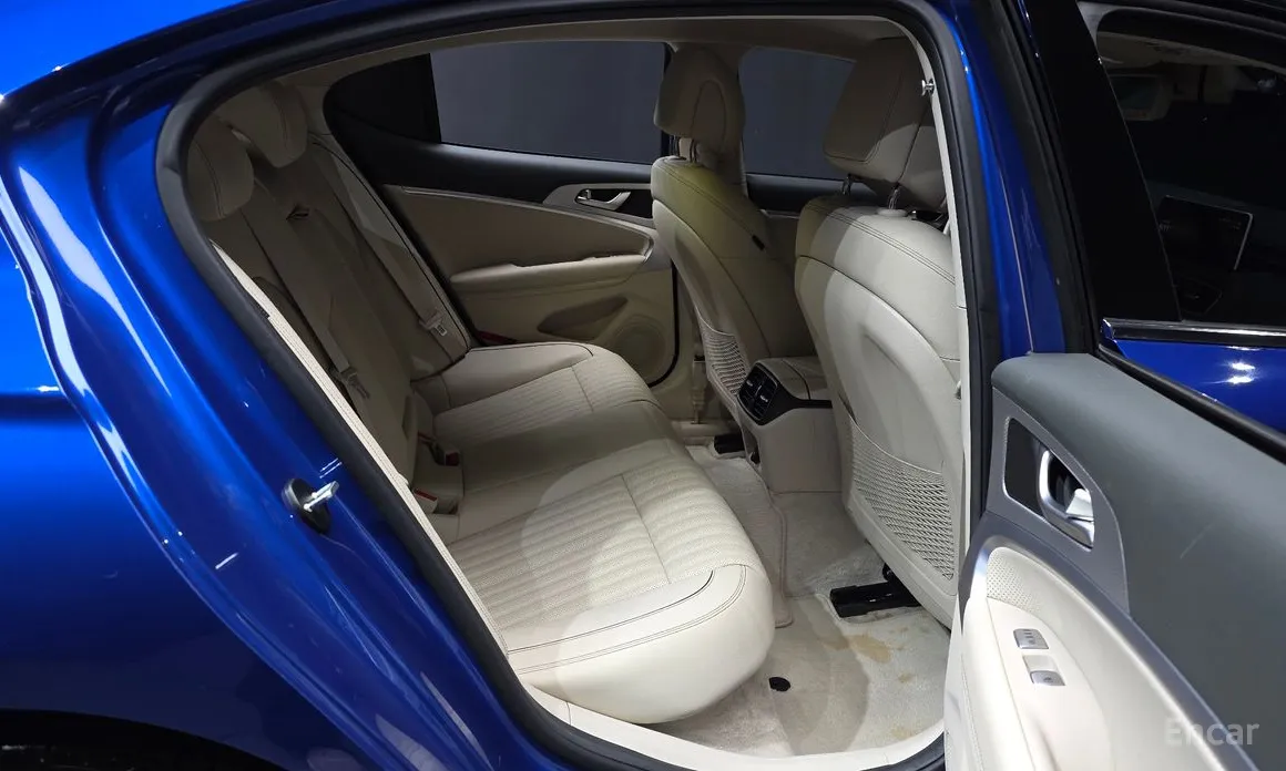 Genesis G70 2020 Gasoline 2.0T 2WD