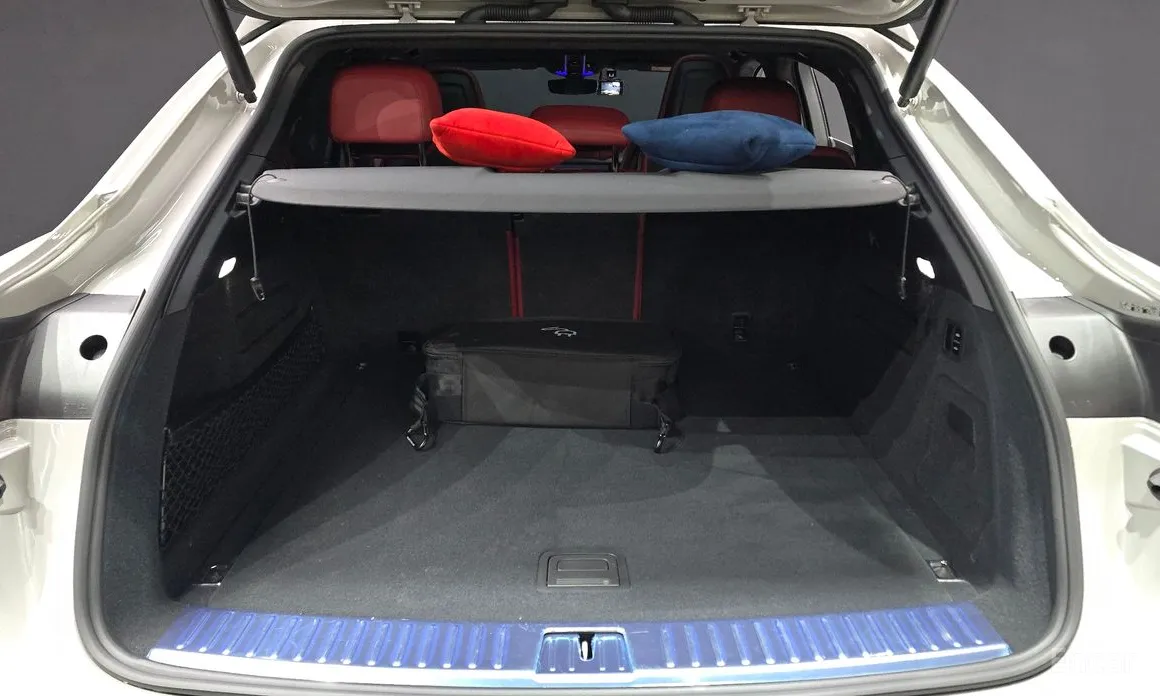 Porsche Cayenne 2019 3.0 E-HYBRID COUPE PLATINUM EDITION