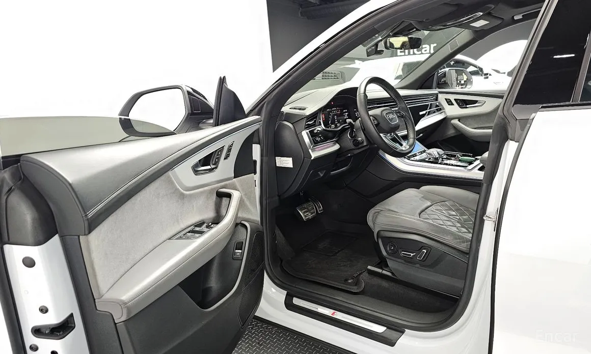 Audi Q8 2018 55 TFSI Quattro Premium