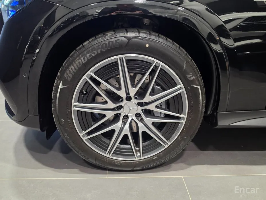 2023 Mercedes-Benz GLC-Class