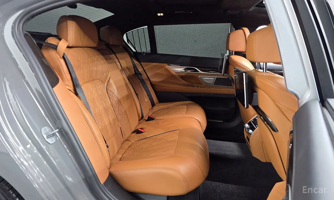 BMW 7 Series 2015 730Ld xDrive Design Pure Excellence