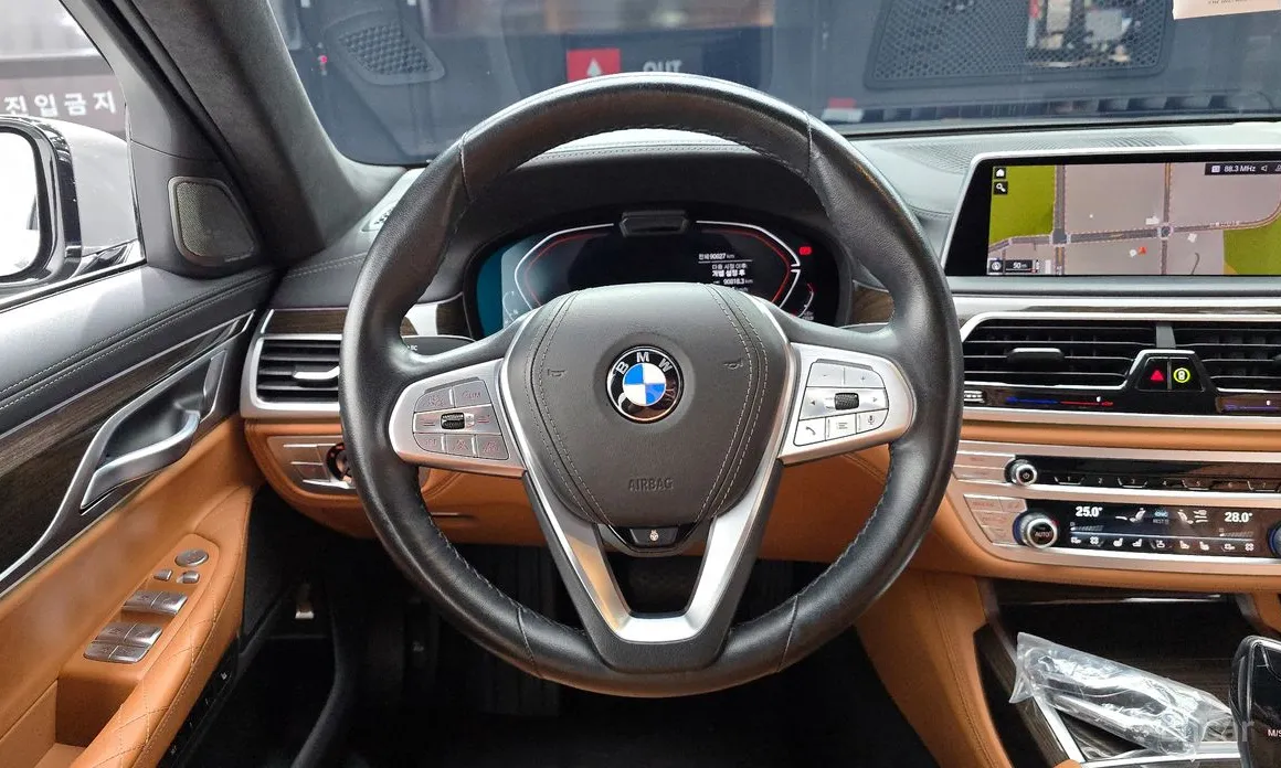 BMW 7 Series 2015 730Ld xDrive Design Pure Excellence