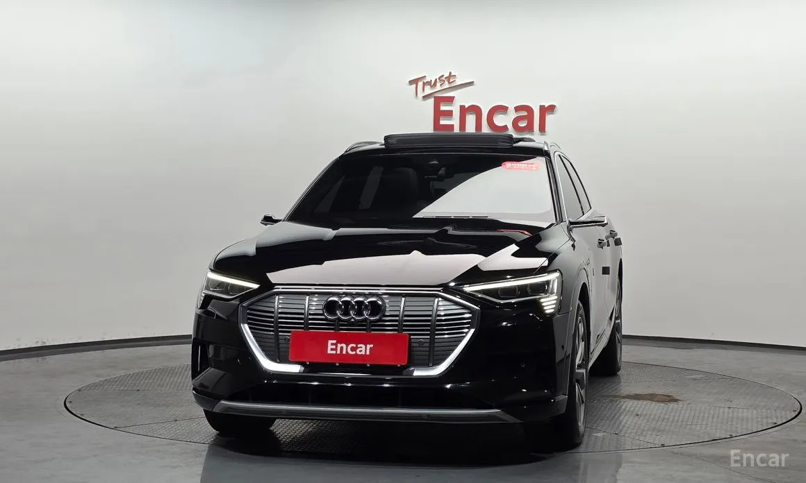 2020 Audi e-tron