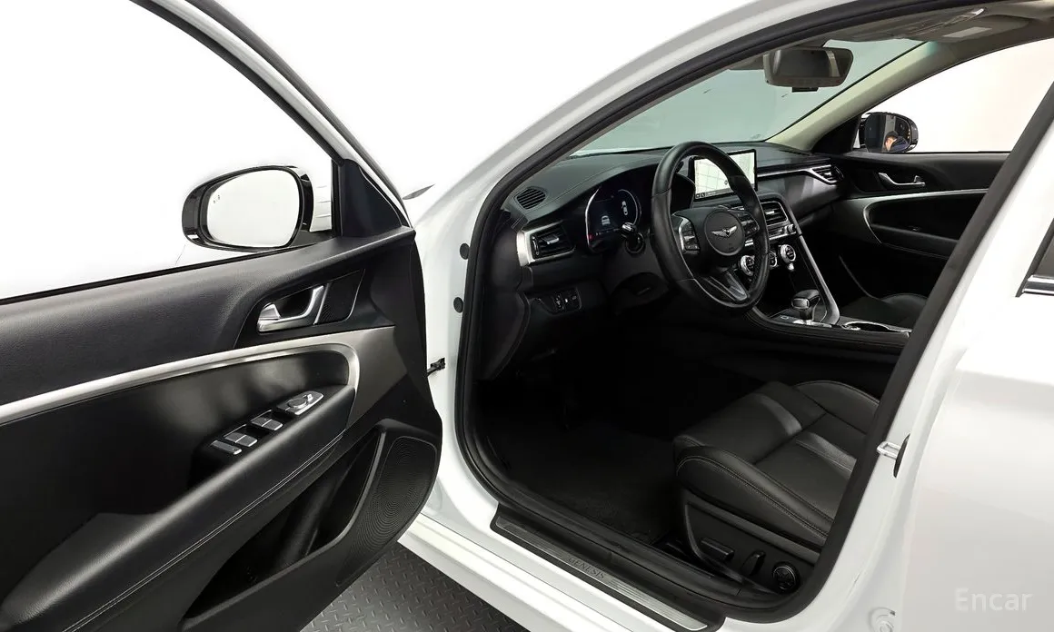 Genesis G70 2020 Gasoline 2.0T 4WD