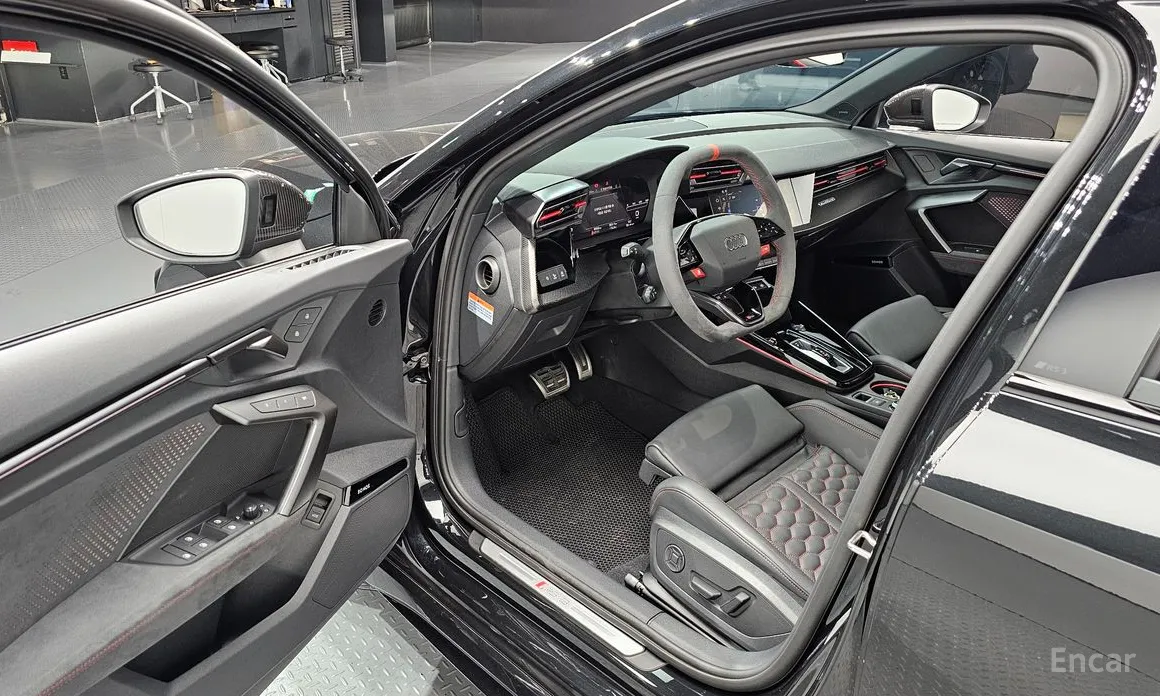 Audi RS 3 2023 2.5 TFSI Quattro