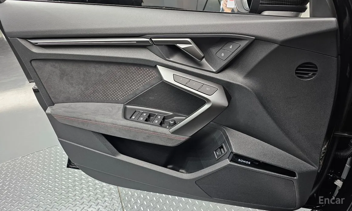 Audi RS 3 2023 2.5 TFSI Quattro
