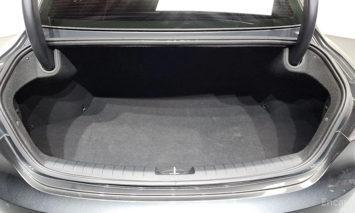 Фото 20 - Hyundai Grandeur