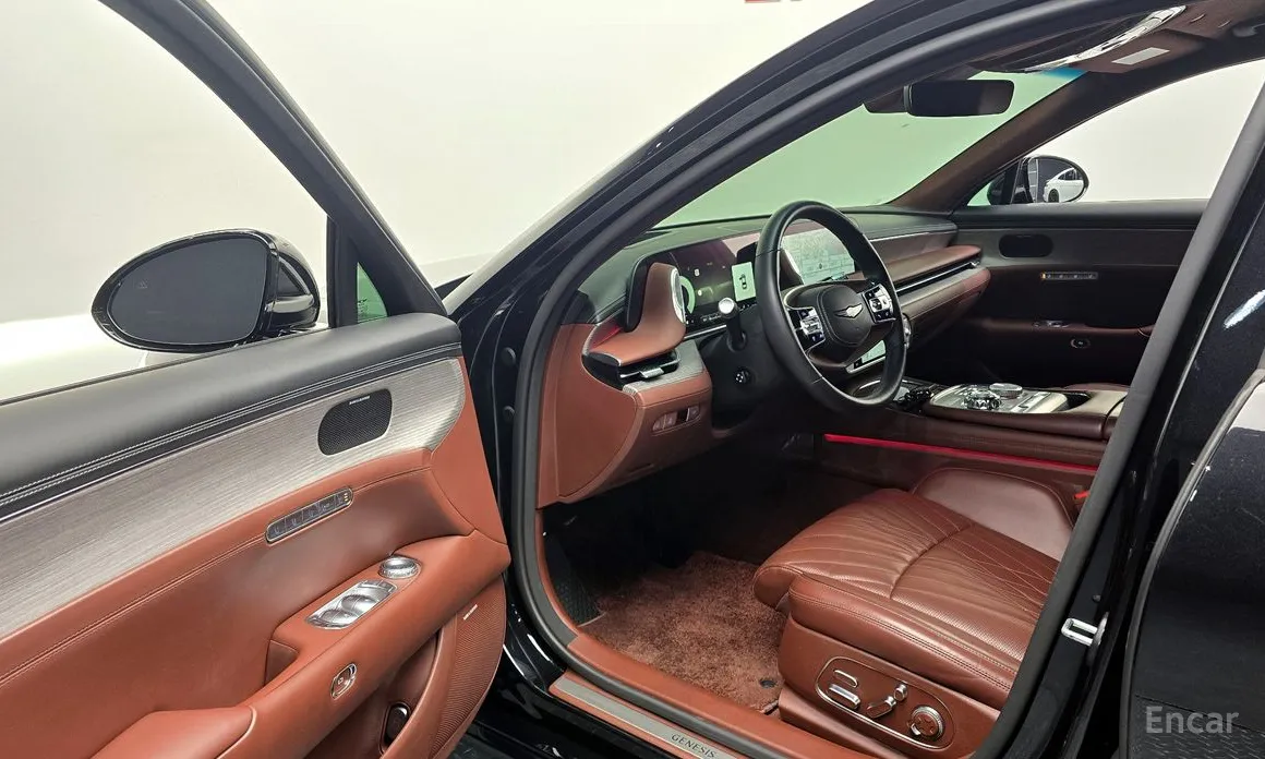 Фото 11 - Genesis G90