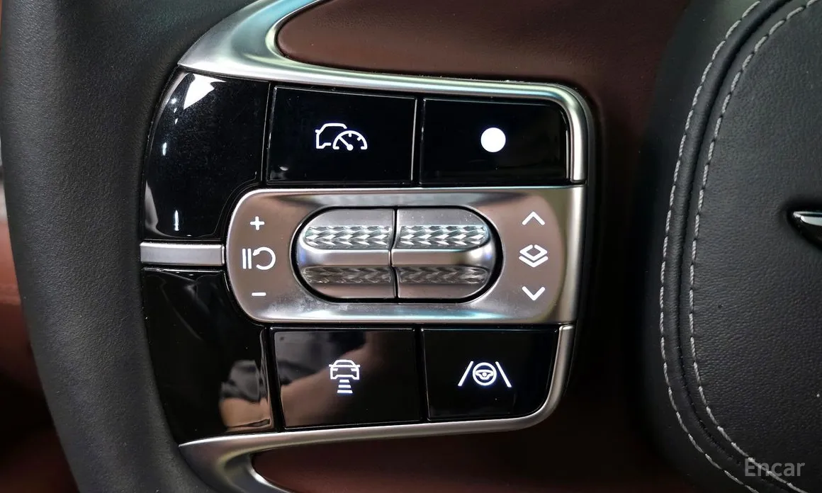 Фото 14 - Genesis G90
