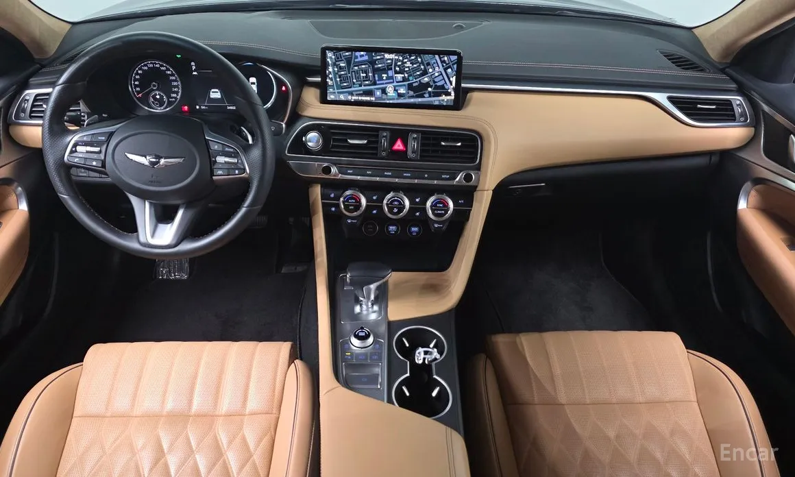 Photo 7 - Genesis G70