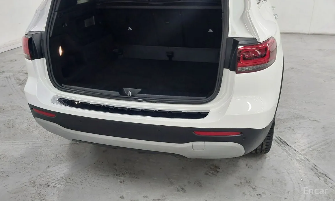 Mercedes-Benz GLB-Class 2020 GLB200 d