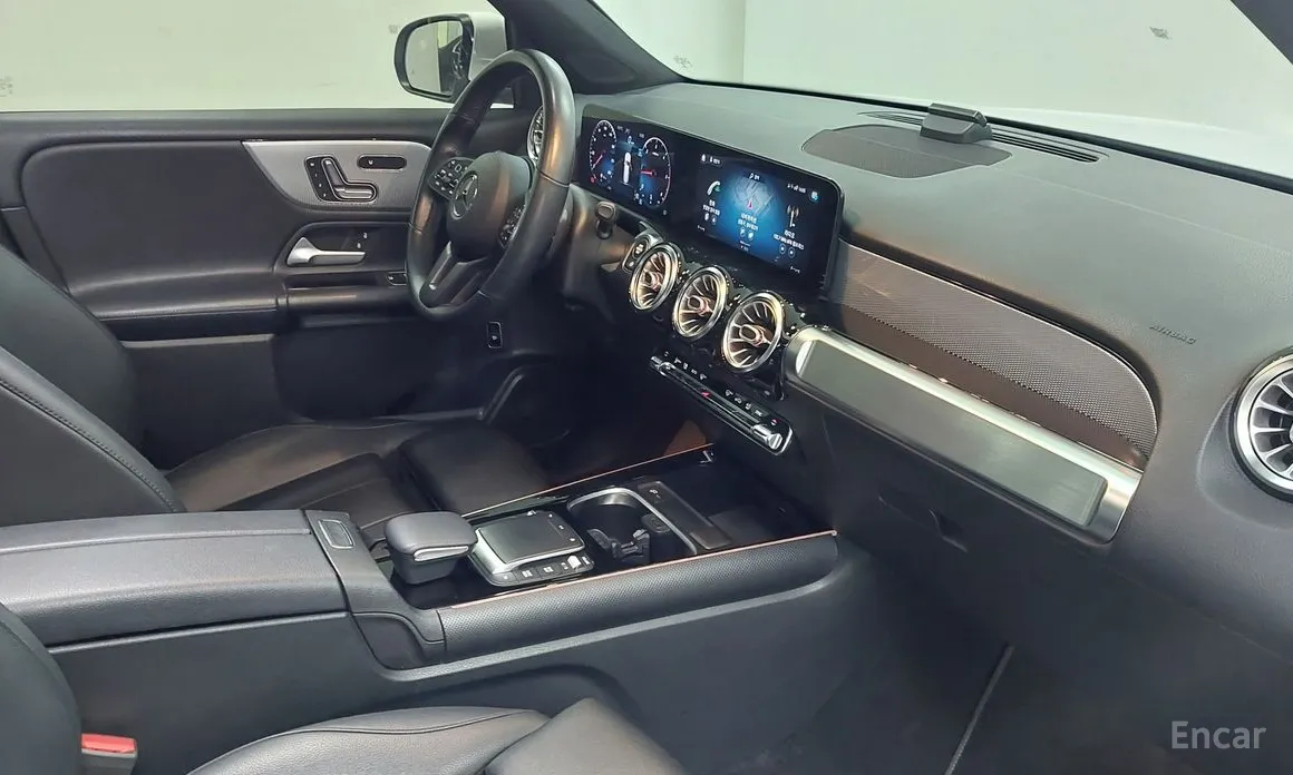 Mercedes-Benz GLB-Class 2020 GLB200 d