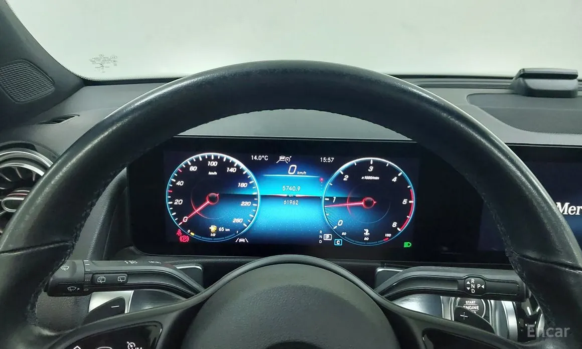 Mercedes-Benz GLB-Class 2020 GLB200 d