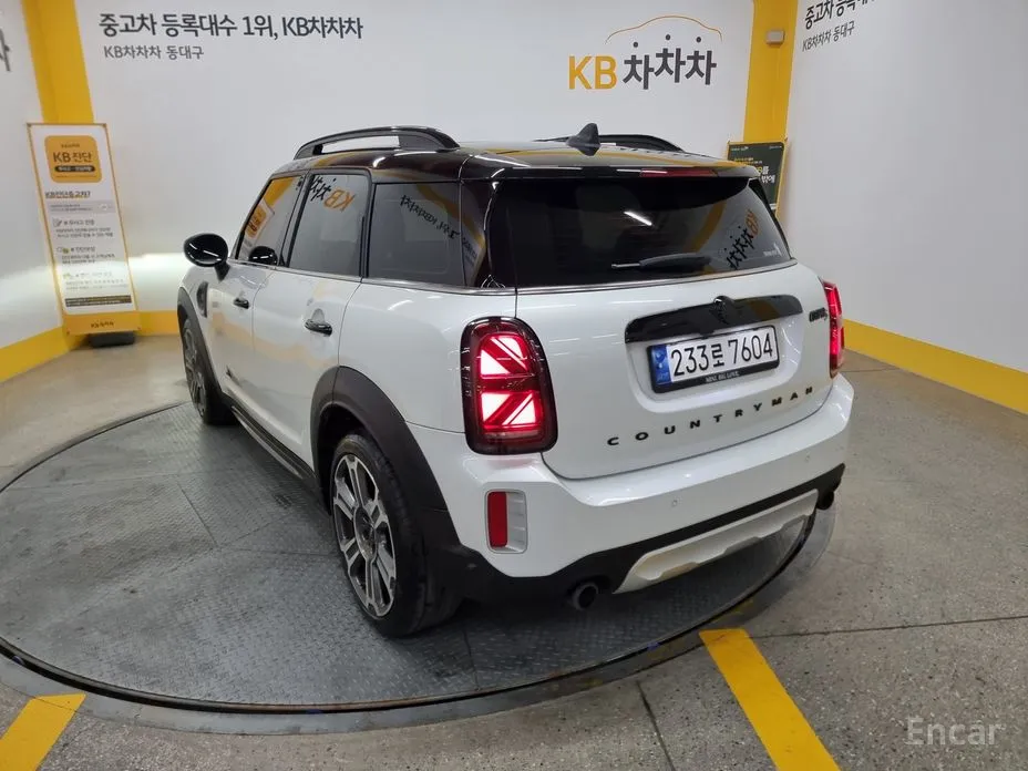 Фото 2 - Mini Countryman