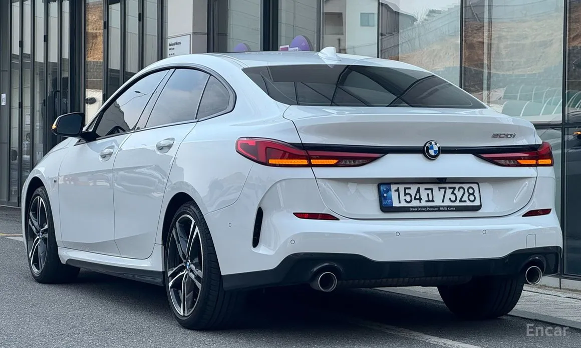 BMW 2 Series 2020 220i M Sports