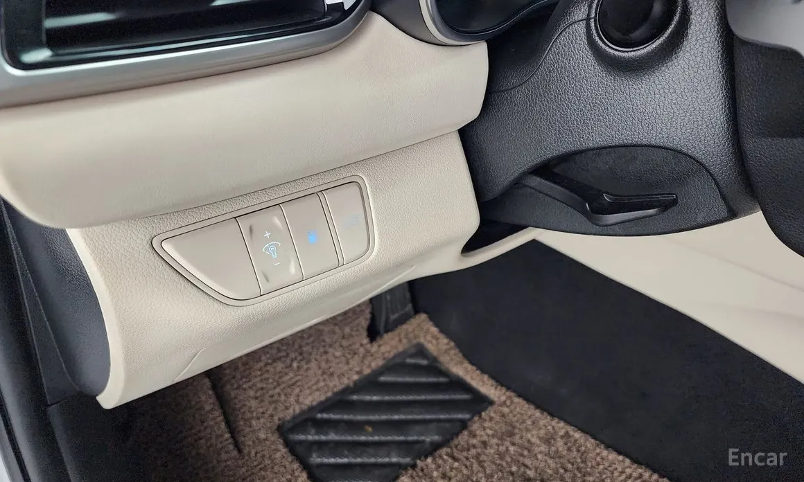 Genesis G70 2020 Gasoline 2.5T 2WD