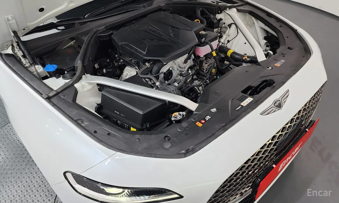Genesis G70 2020 Gasoline 2.5T 2WD