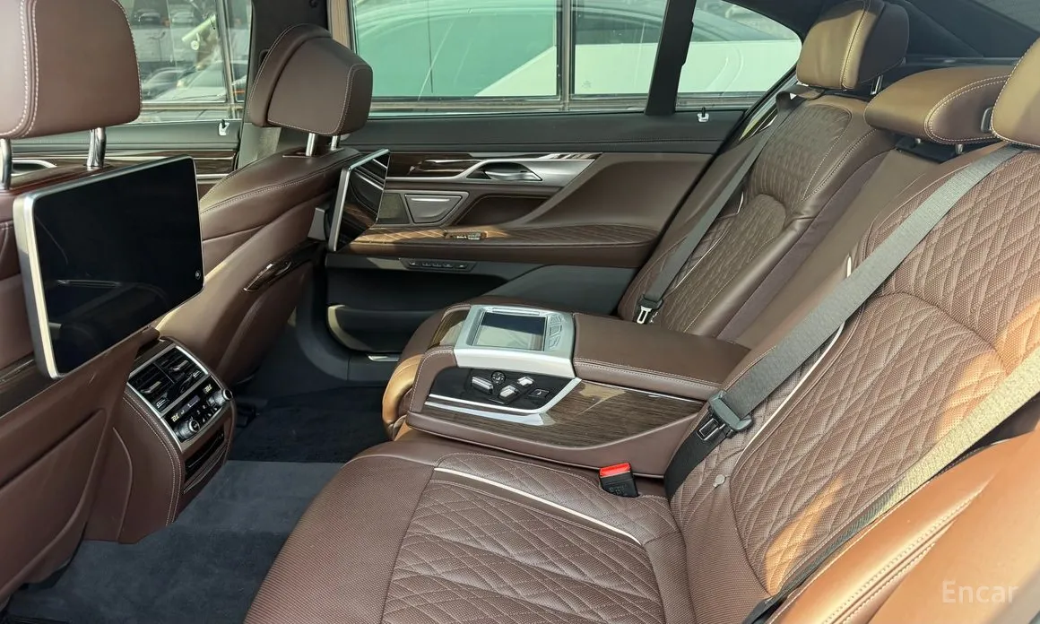 BMW 7 Series 2015 730Ld xDrive Design Pure Excellence