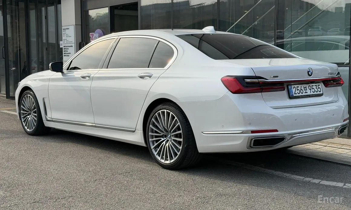 BMW 7 Series 2015 730Ld xDrive Design Pure Excellence