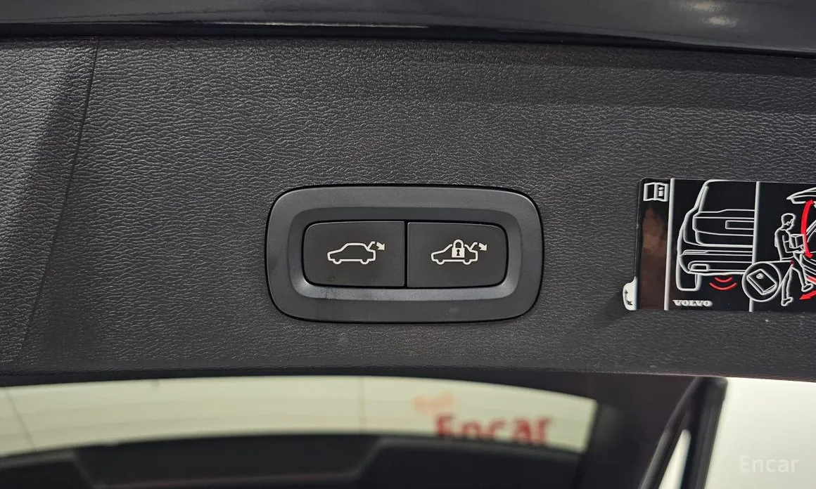 Volvo XC40 2018 B4 Momentum